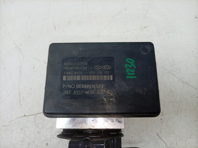 Recambio de abs para kia stinger (ck) 2.0 tgdi cat referencia OEM IAM 58920J5210 58920J5240 