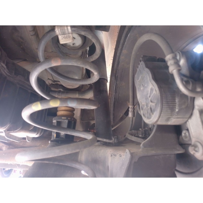Recambio de amortiguador trasero derecho para peugeot 308 sw iii (fc_, fj_, fr_, f4_, fn_) bluehdi 130 (fcyhzl, fcyhzt) referenc