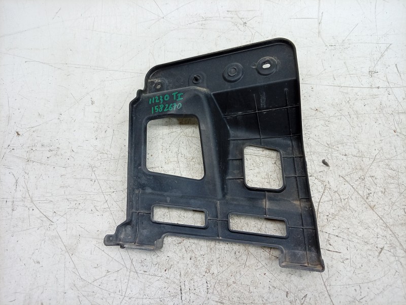 Recambio de soporte paragolpes trasero izquierdo para kia stinger (ck) 2.0 tgdi cat referencia OEM IAM  86685J5000 