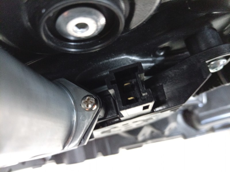 Recambio de elevalunas trasero derecho para mercedes-benz eqb (x243) eqb 250+ (243.602) referencia OEM IAM  2477300703 