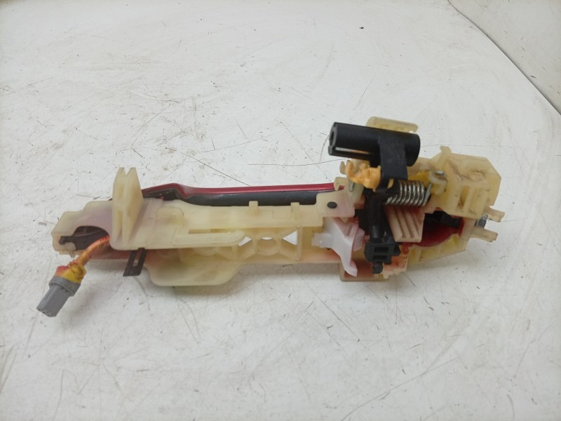 Recambio de maneta exterior delantera derecha para kia stinger (ck) 2.0 tgdi cat referencia OEM IAM 82661J5210 82661J5210 