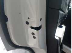 CERRADURA PUERTA TRASERA IZQUIERDA 