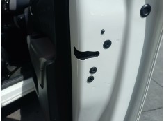 CERRADURA PUERTA DELANTERA DERECHA 