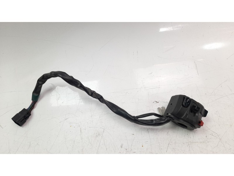 Recambio de piña luces izquierda para kawasaki zzr 1400 referencia OEM IAM 460910067  