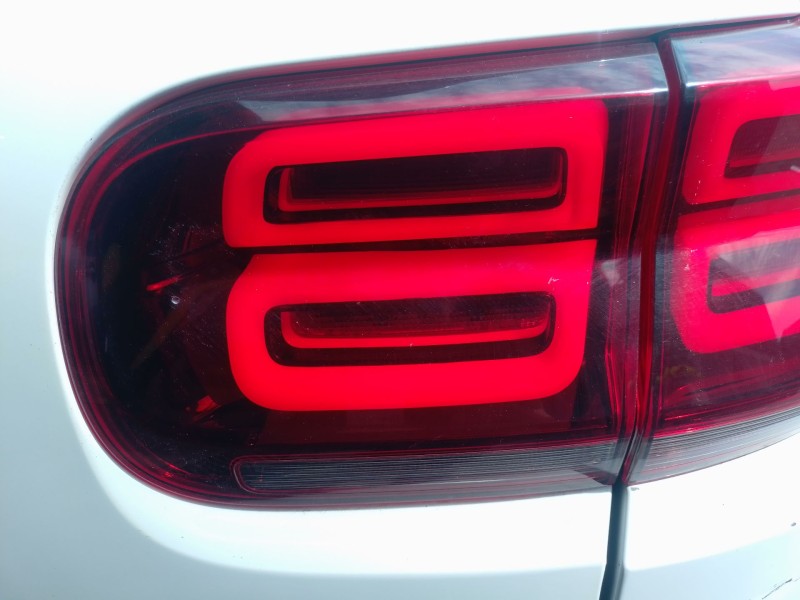 Recambio de piloto trasero derecho interior para citroën c5 aircross (ac_, aj_, ar_, a4_) 1.5 bluehdi 130 (acyhzj, acyhzr) refer