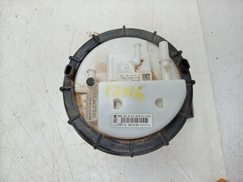 Recambio de bomba combustible para peugeot 2008 ii (ud_, us_, uy_, uj_, ur_, uc_) 1.2 puretech 100 referencia OEM IAM  985112718