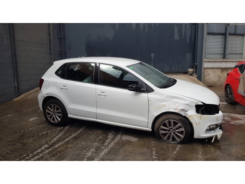 volkswagen polo (6c1) del año 2014