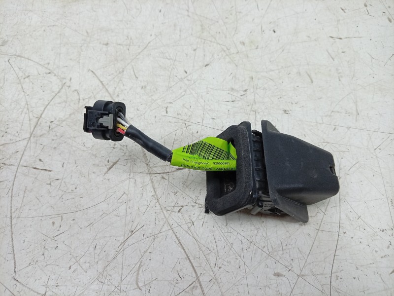 Recambio de camara vision trasera para peugeot 2008 ii (ud_, us_, uy_, uj_, ur_, uc_) 1.2 puretech 100 referencia OEM IAM  98442
