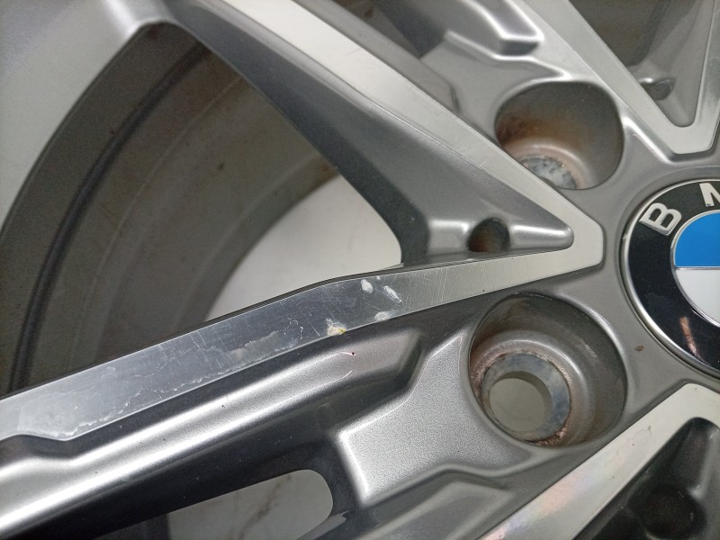 Recambio de llanta para bmw 1 (f40) 118 d referencia OEM IAM  8053523 