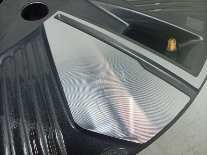 Recambio de llanta para ebro s400 hybrid referencia OEM IAM  203001937AA 