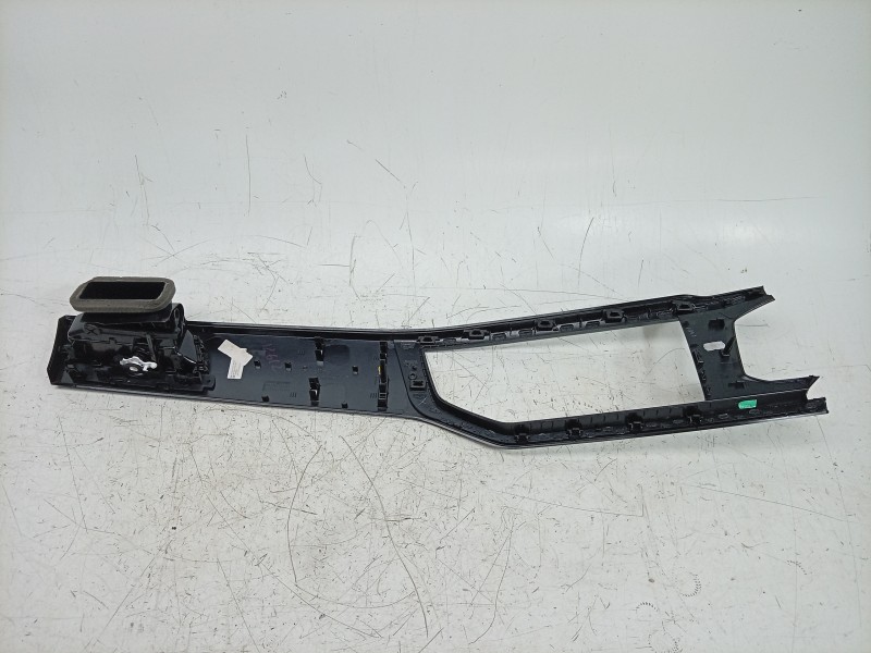 Recambio de aireador derecho para volkswagen polo vi (aw1, bz1, ae1, bz3) 1.0 tsi referencia OEM IAM  2G1857326E 