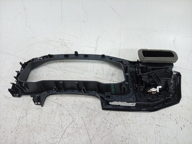 Recambio de aireador izquierdo para volkswagen polo vi (aw1, bz1, ae1, bz3) 1.0 tsi referencia OEM IAM  2G1858417BD 