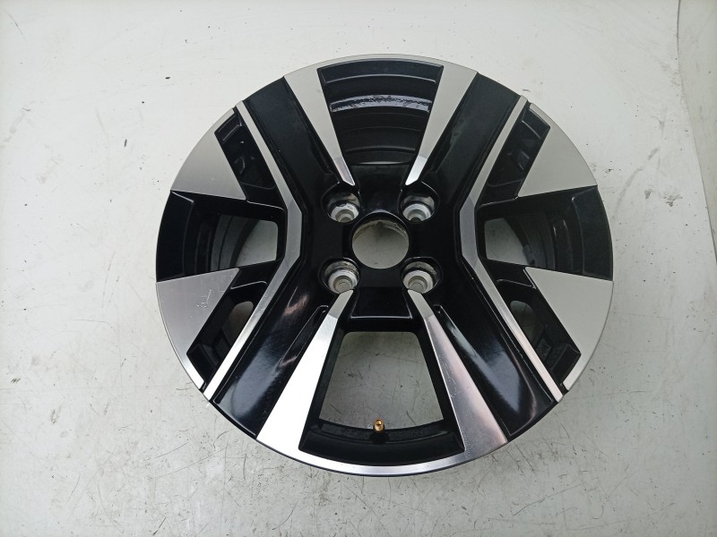 Recambio de llanta para peugeot 208 5p allure hybrid 110 edcs6 referencia OEM IAM  98512828XK 