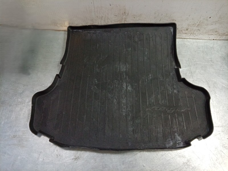 Recambio de tapizado maletero suelo para kia stinger (ck) 2.0 tgdi cat referencia OEM IAM  J5122AD00 