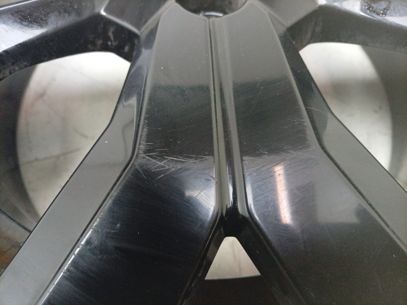 Recambio de llanta para dacia sandero iii 1.0 tce 90 referencia OEM IAM  403009410R 