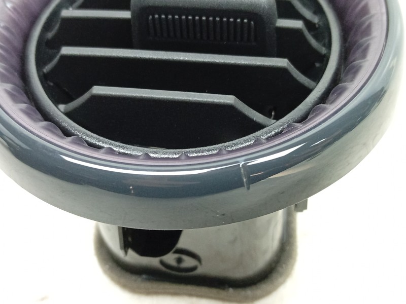 Recambio de aireador derecho para seat ibiza v (kj1, kjg) 1.0 tsi referencia OEM IAM  6F0819204 