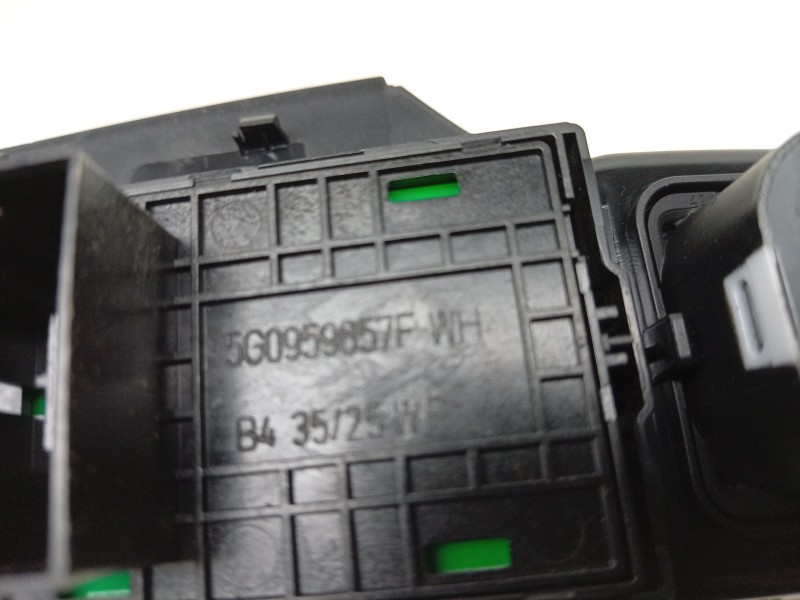 Recambio de mando elevalunas delantero izquierdo para seat ibiza v (kj1, kjg) 1.0 tsi referencia OEM IAM 6F0959566 5G0959857F 14