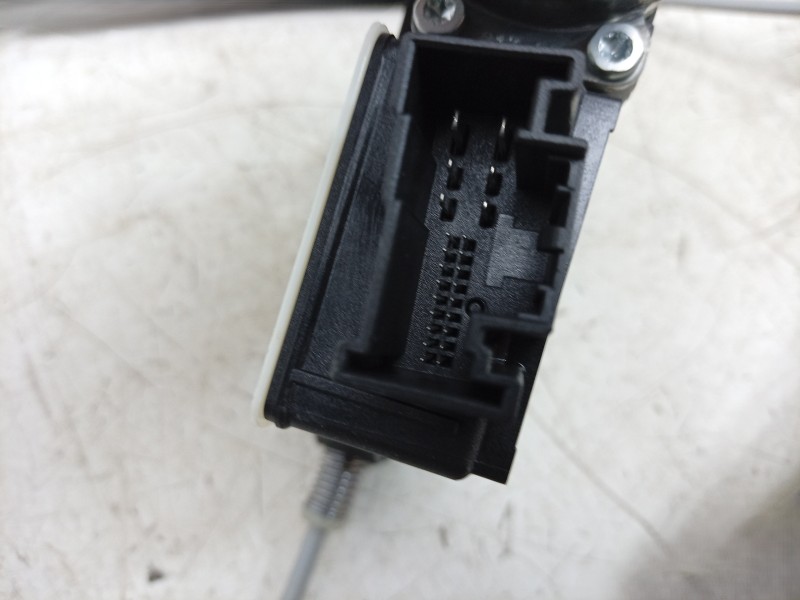 Recambio de elevalunas delantero izquierdo para seat ibiza v (kj1, kjg) 1.0 tsi referencia OEM IAM  6F0837461E 