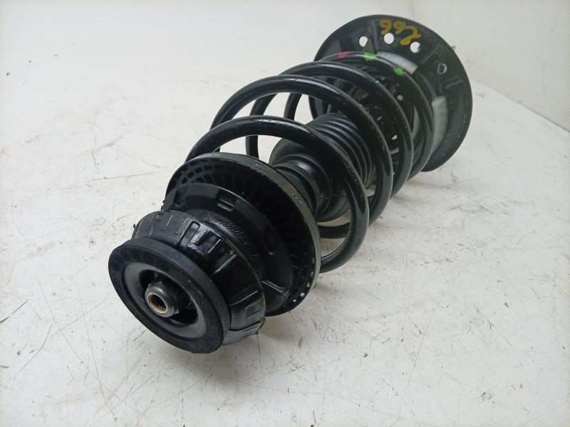 Recambio de amortiguador delantero derecho para dacia sandero iii 1.0 tce 90 eco-g referencia OEM IAM  543026804R 