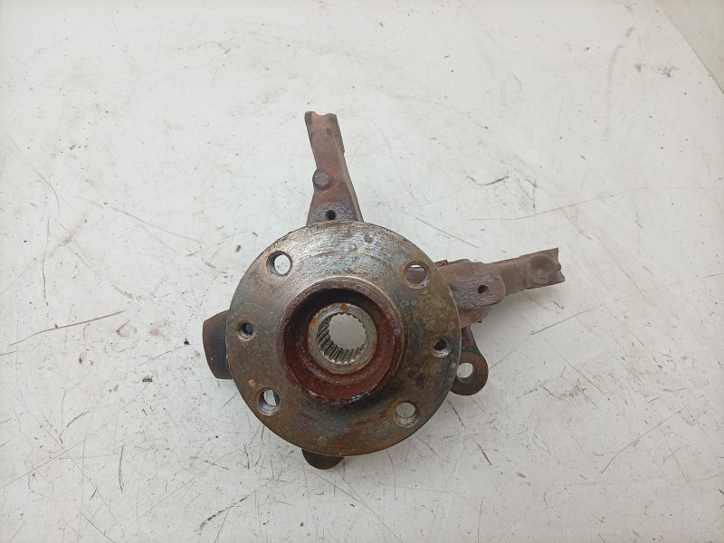 Recambio de mangueta delantera derecha para dacia sandero iii 1.0 tce 90 eco-g referencia OEM IAM  400146417R 