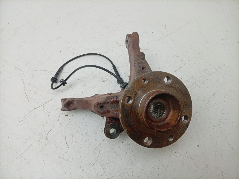 Recambio de mangueta delantera izquierda para dacia sandero iii 1.0 tce 90 eco-g referencia OEM IAM  400159248R 