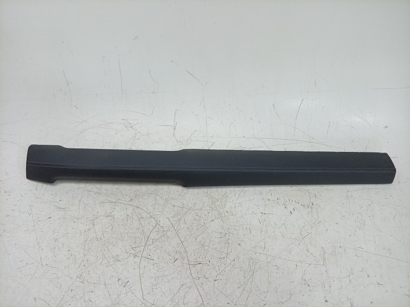 Recambio de moldura para mazda 6 station wagon (gj, gl) 2.0 (gjefw) referencia OEM IAM  GRF555256 