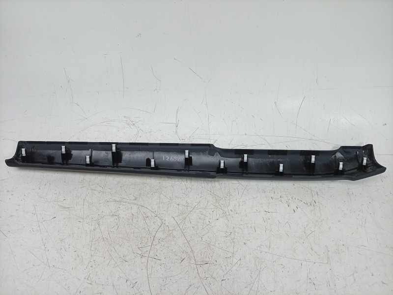 Recambio de moldura para mazda 6 station wagon (gj, gl) 2.0 (gjefw) referencia OEM IAM  GRF555256 