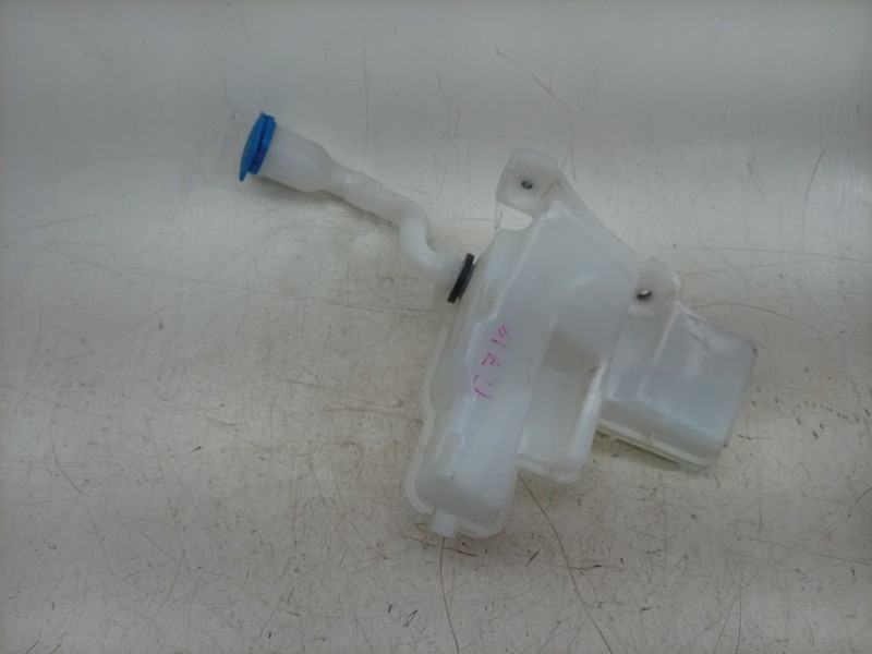 Recambio de deposito limpia para seat ibiza v (kj1, kjg) 1.0 tsi referencia OEM IAM 6F0955451H 2Q0955453F 11721370500