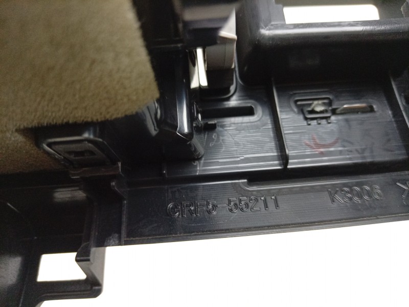 Recambio de aireador central para mazda 6 station wagon (gj, gl) 2.0 (gjefw) referencia OEM IAM  GRF555211 