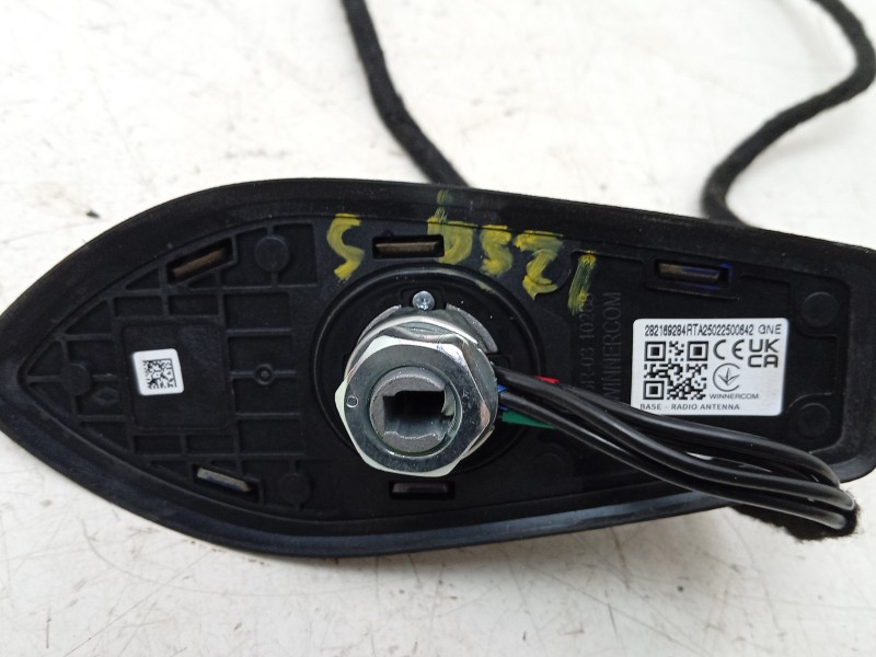 Recambio de antena para dacia sandero iii 1.0 tce 90 eco-g referencia OEM IAM  282169284R 