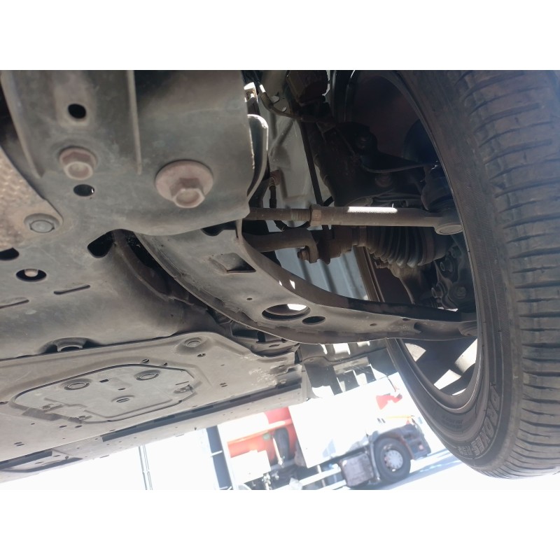Recambio de brazo suspension inferior delantero derecho para mazda cx-3 (dk) 2.0 skyactiv-g referencia OEM IAM   