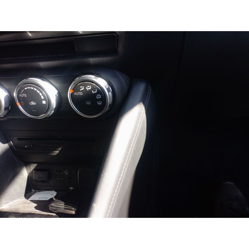Recambio de ventilador calefaccion para mazda cx-3 (dk) 2.0 skyactiv-g referencia OEM IAM   