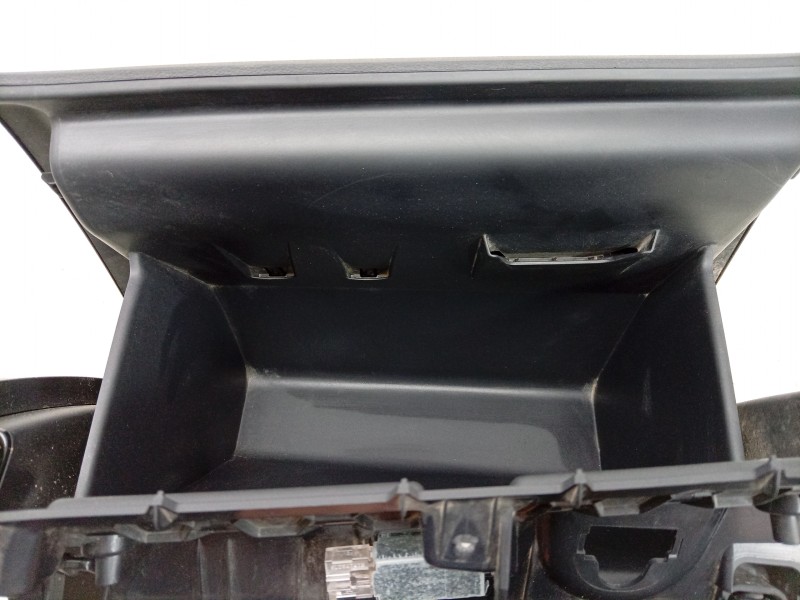 Recambio de guantera para skoda kamiq (nw4) 1.0 tsi referencia OEM IAM 655857097E 655857097E 