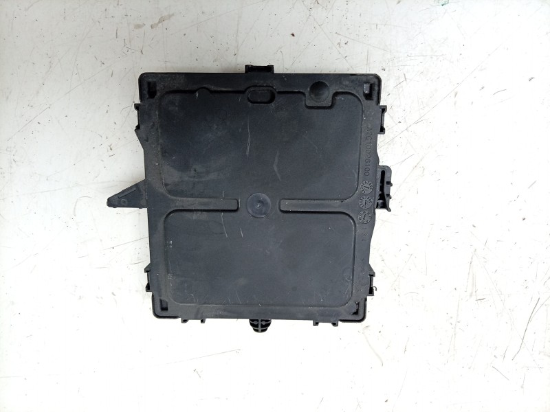 Recambio de modulo electronico para dacia sandero iii 1.0 tce 90 eco-g referencia OEM IAM  284B25453R 