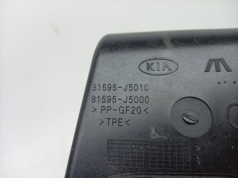 Recambio de tapa exterior combustible para kia stinger (ck) 2.0 tgdi cat referencia OEM IAM  81595J5010 