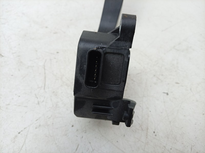 Recambio de potenciometro pedal para dacia sandero iii 1.0 tce 90 eco-g referencia OEM IAM  180100912R 