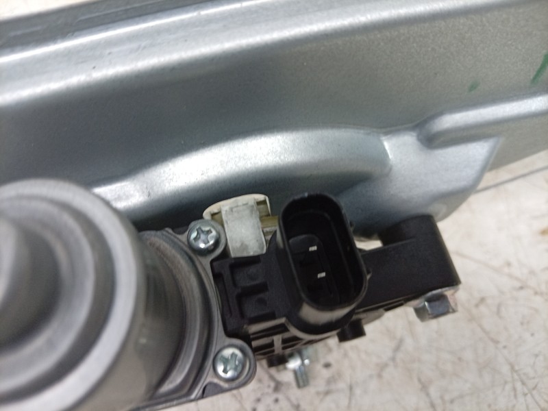 Recambio de elevalunas trasero derecho para kia sportage v (nq5) 1.6 t-gdi referencia OEM IAM 82460R2000 83404R2000 