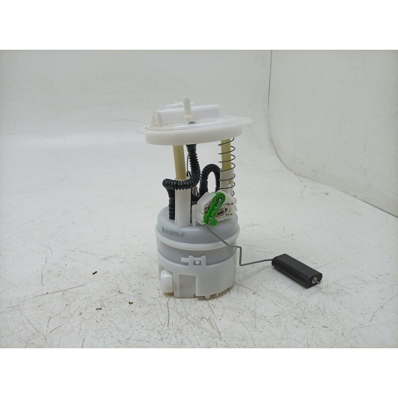 Recambio de bomba combustible para dacia sandero iii 1.0 tce 90 eco-g referencia OEM IAM 172028107R 172020253R 