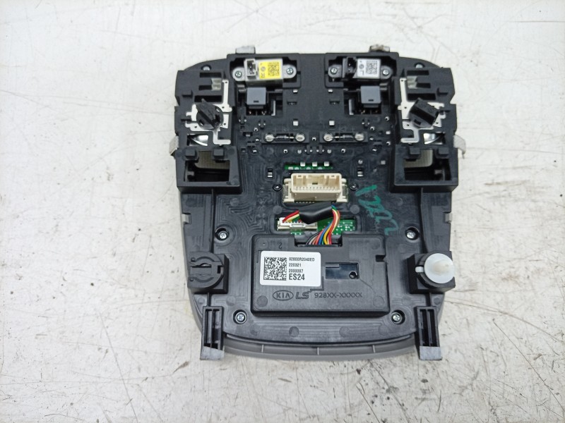 Recambio de luz interior para kia sportage v (nq5) 1.6 t-gdi referencia OEM IAM  92800R2040ED 