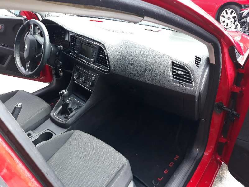 seat leon st (5f8) del año 2014