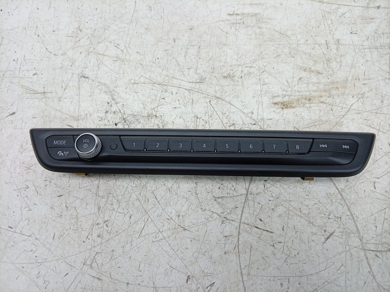 Recambio de mando multifuncion para bmw 1 (f40) 118 d referencia OEM IAM  61317949339 