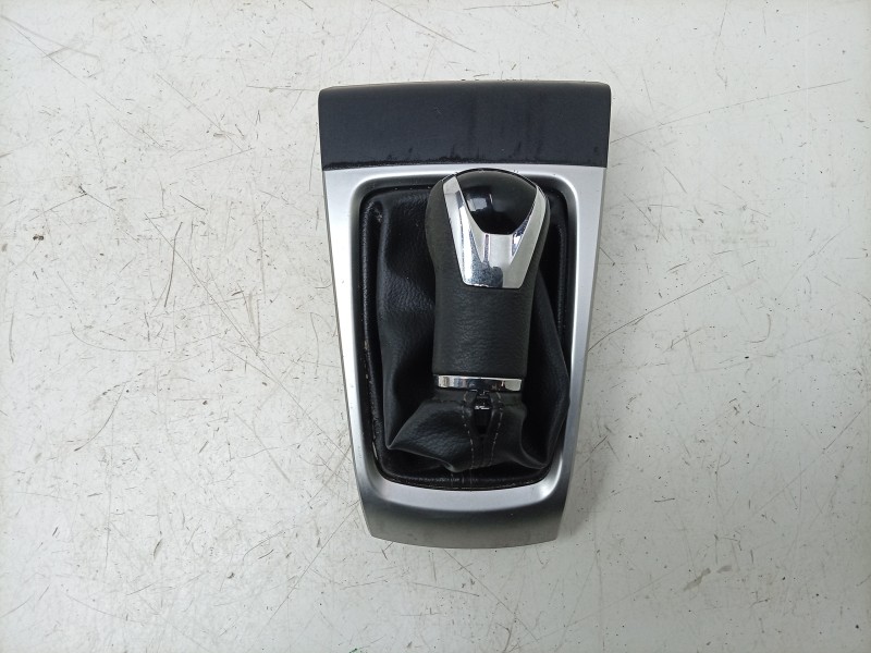 Recambio de pomo palanca cambio para nissan micra v (k14) 0.9 ig-t referencia OEM IAM  969355FA2A 