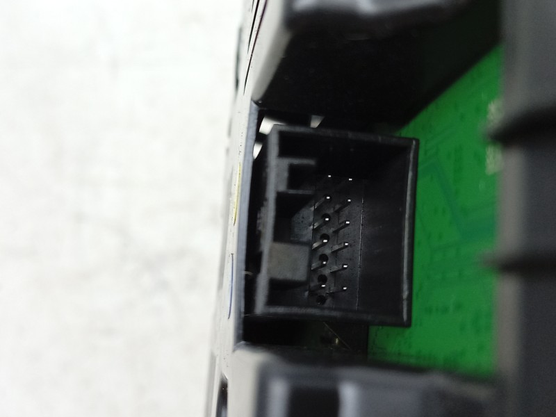 Recambio de cuadro instrumentos para bmw 1 (f40) 118 d referencia OEM IAM 8709764 62105A305A2 