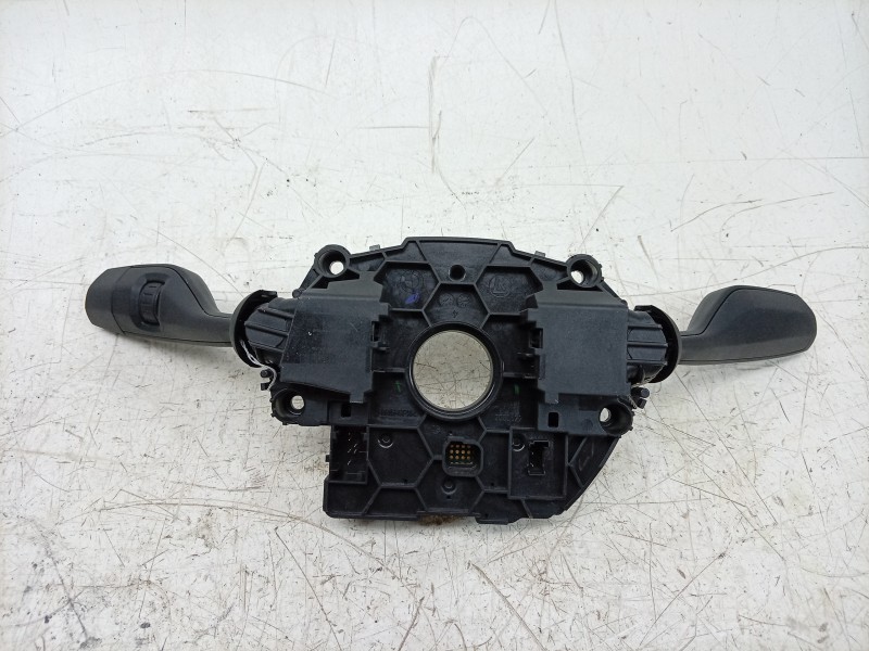 Recambio de mando multifuncion para bmw 1 (f40) 118 d referencia OEM IAM  10519808 