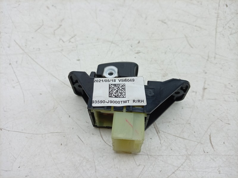 Recambio de mando elevalunas trasero derecho para hyundai kona (os, ose, osi) 1.6 gdi hybrid referencia OEM IAM 93590J9000 93576