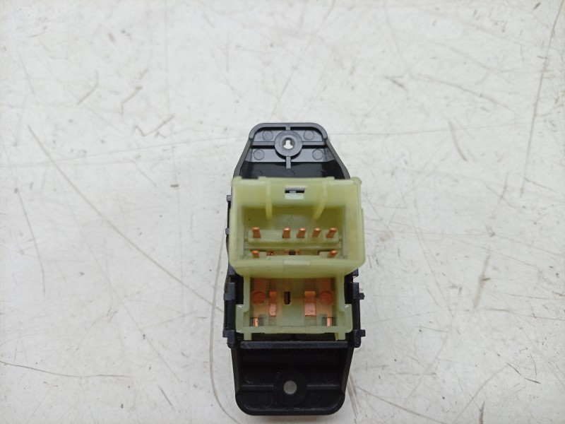 Recambio de mando elevalunas trasero derecho para hyundai kona (os, ose, osi) 1.6 gdi hybrid referencia OEM IAM 93590J9000 93576