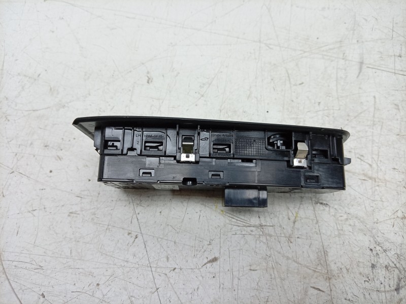 Recambio de mando elevalunas delantero izquierdo para bmw 1 (f40) 118 d referencia OEM IAM  795075101 
