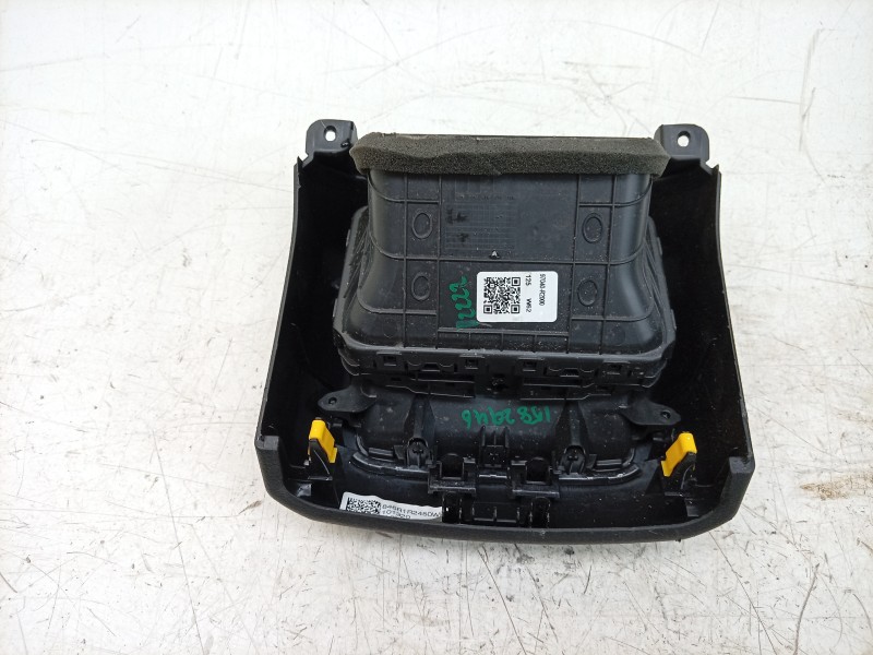 Recambio de rejilla aireadora para kia sportage v (nq5) 1.6 t-gdi referencia OEM IAM 846R1R2450 97040R2000 