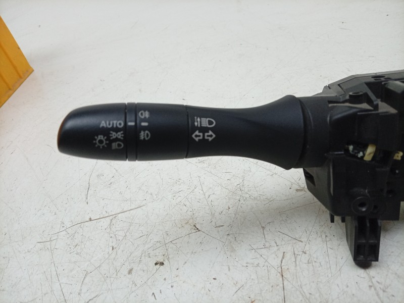Recambio de mando multifuncion para nissan micra v (k14) 0.9 ig-t referencia OEM IAM 255605FB2A 255605FB2A 