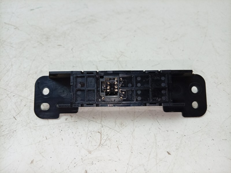 Recambio de interruptor para nissan micra v (k14) 0.9 ig-t referencia OEM IAM  252735FB0A 